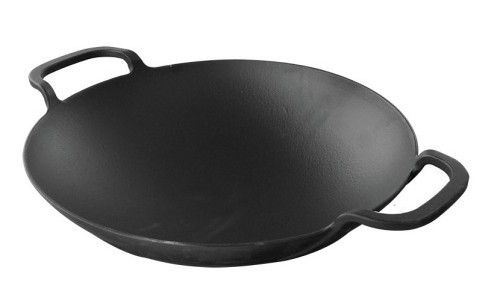 litinová pánev wok