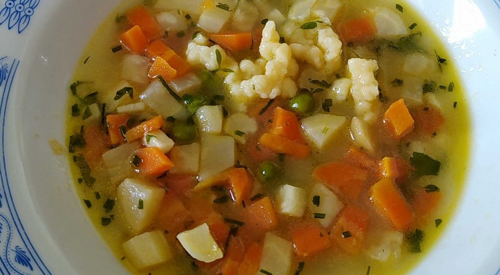 zeleninová polévka s kapáním